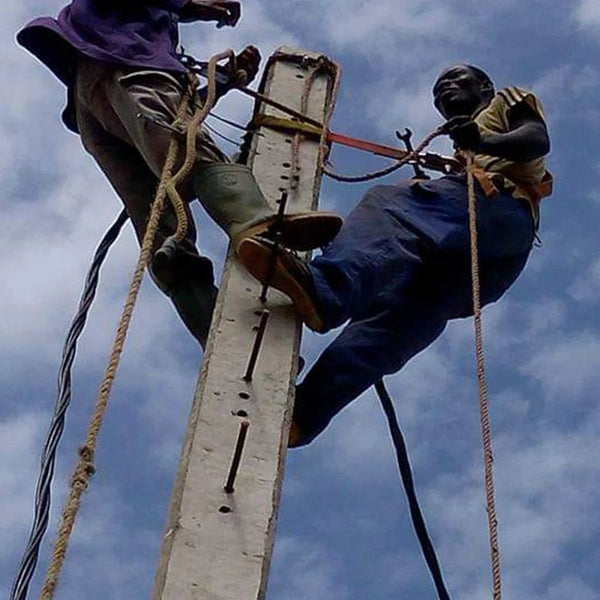 Electric Poteau Production Equipment Concrete Electric Pole Square Pole Reinforced Rib Electric Pole Vibration Pro